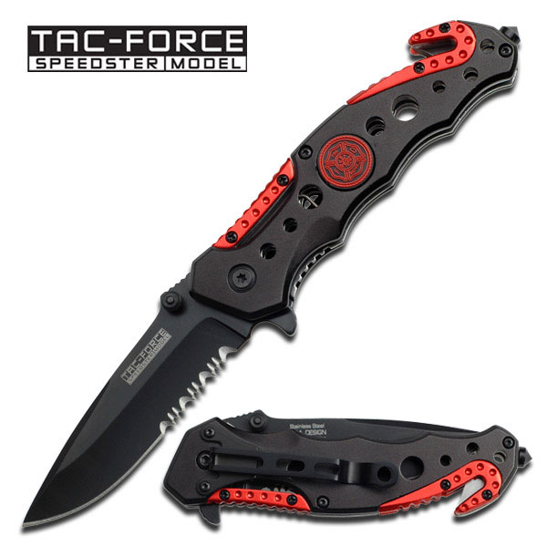 TaCtiCal KnifE with BladE for FirE FightErs